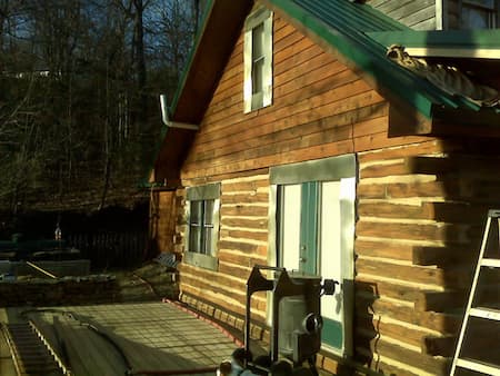 Enhance Your Log Home in Ellijay with Professional Chinking: Benefits and Advantages